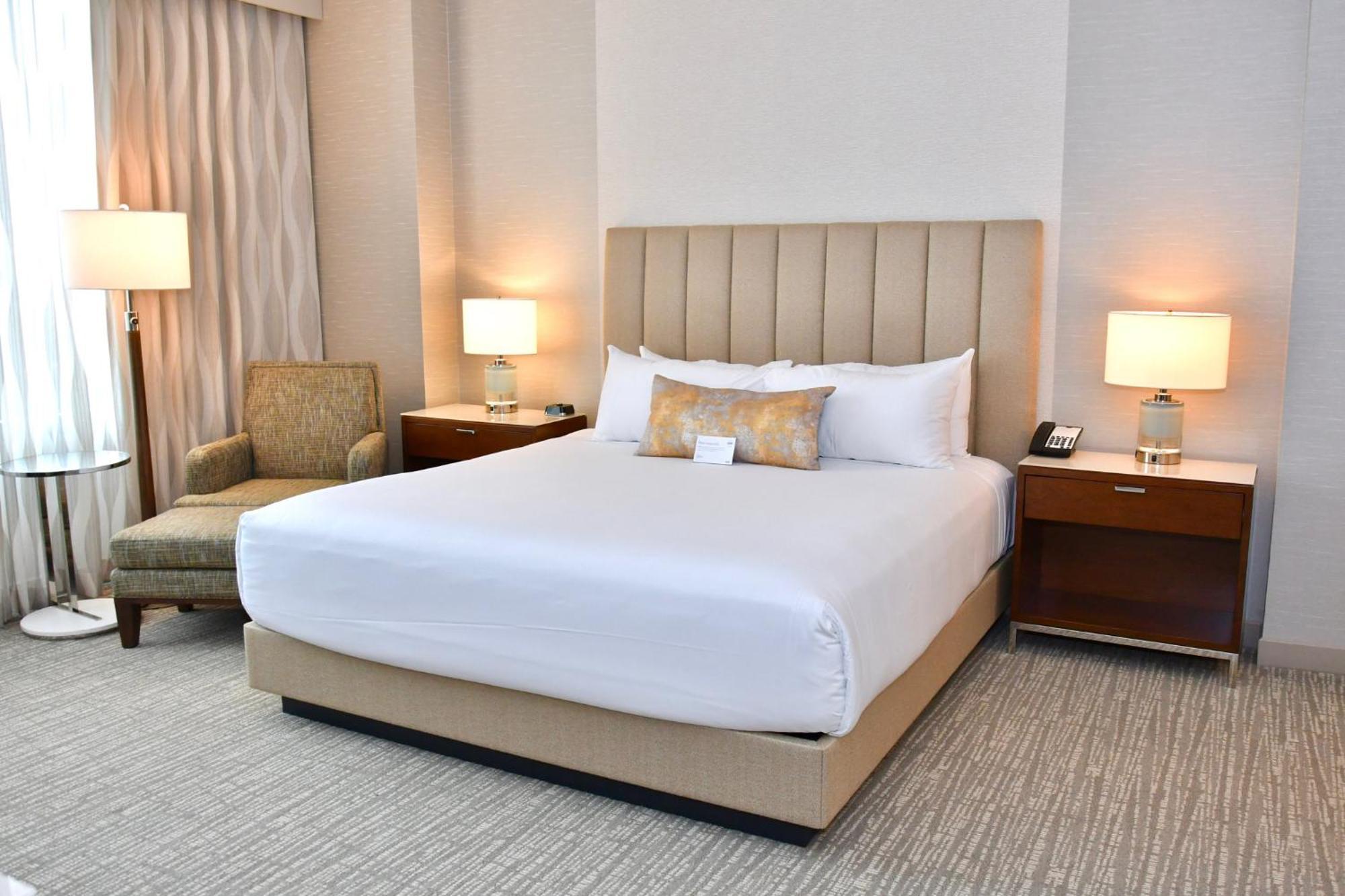Intercontinental Houston By Ihg Hotell Exteriör bild